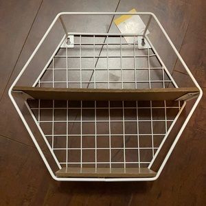 Bullseye playground white hexagon shelf